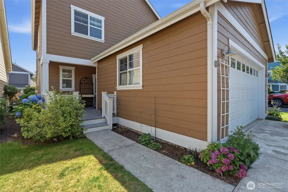 104 NE Whimbrel Lane Poulsbo, WA 98370