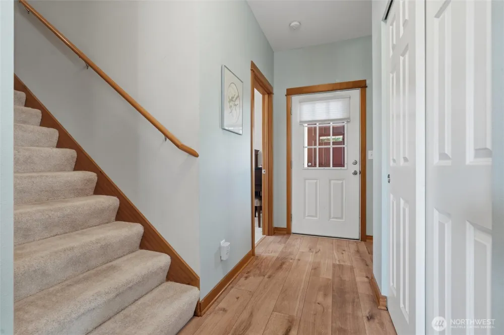 104 NE Whimbrel Lane Poulsbo, WA 98370