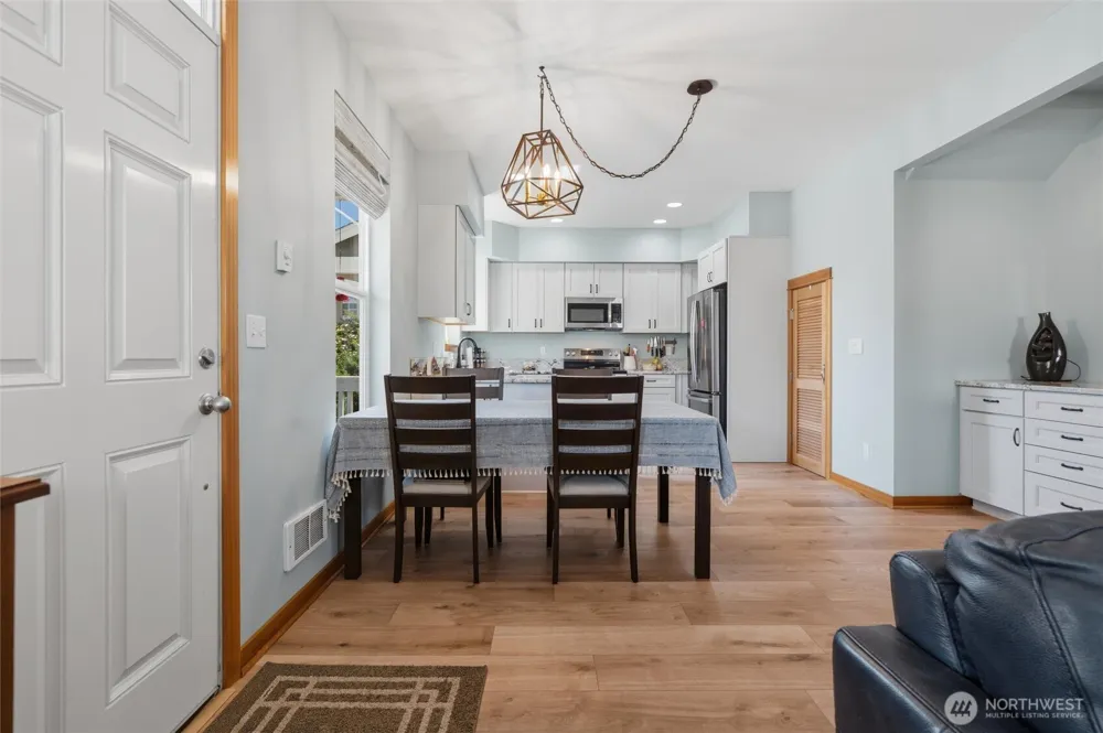 104 NE Whimbrel Lane Poulsbo, WA 98370