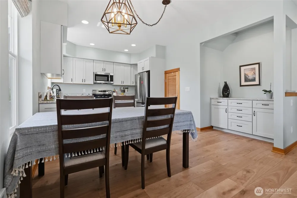 104 NE Whimbrel Lane Poulsbo, WA 98370