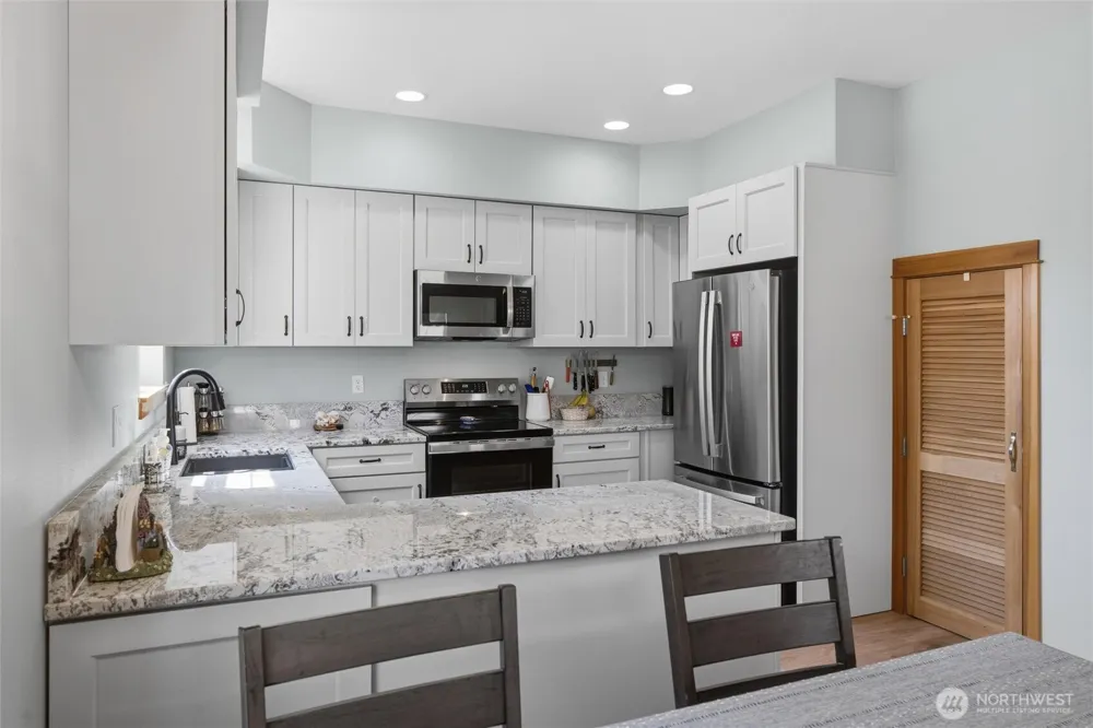 104 NE Whimbrel Lane Poulsbo, WA 98370