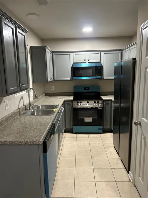 944 Old Mill Point #B Monroe, GA 30655