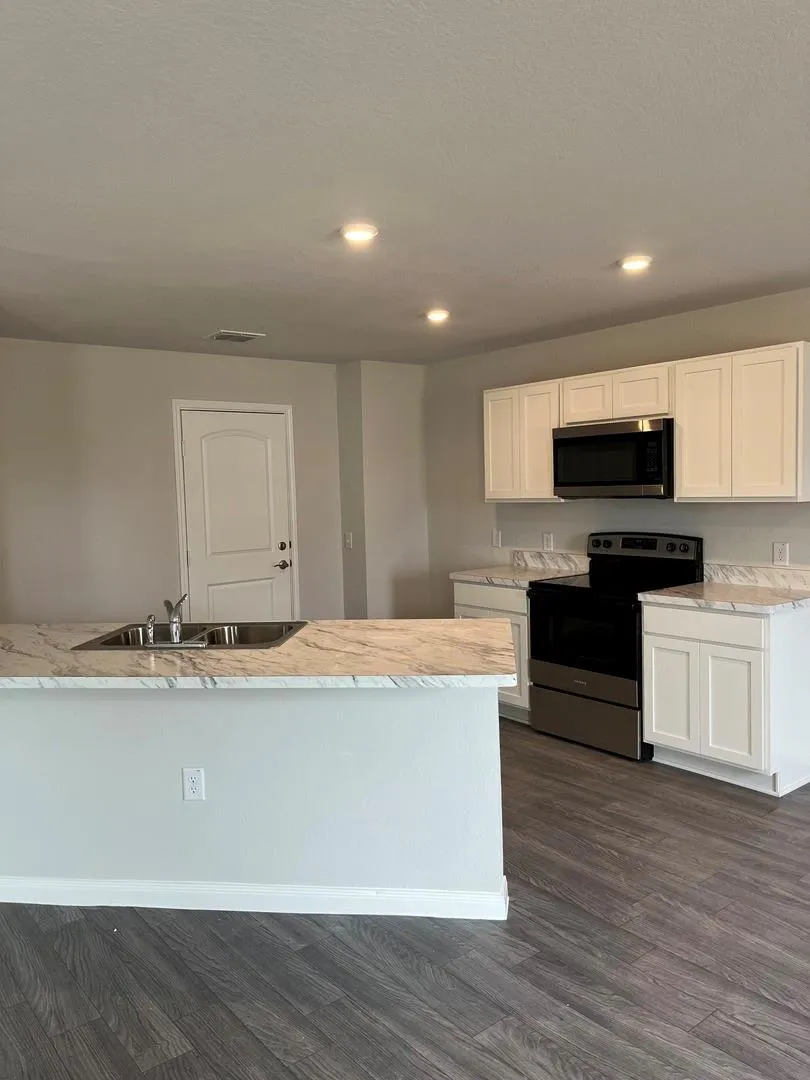 119 Sadie Marie Lane Wharton, TX 77488