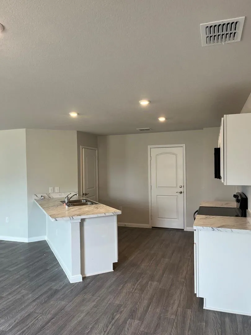 119 Sadie Marie Lane Wharton, TX 77488