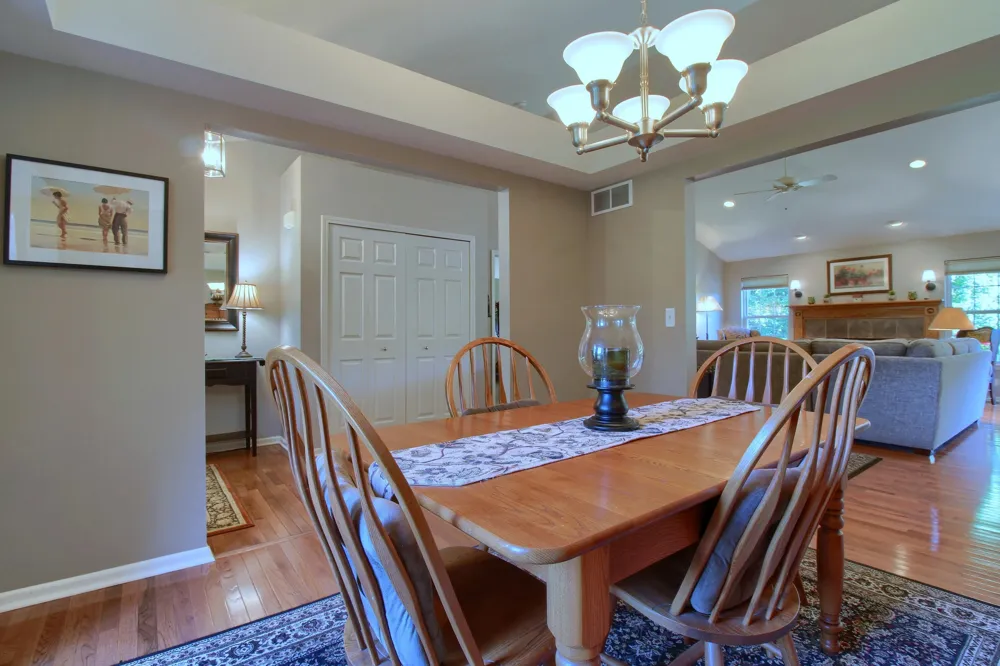 6794 Meadows Pass Dexter, MI 48130