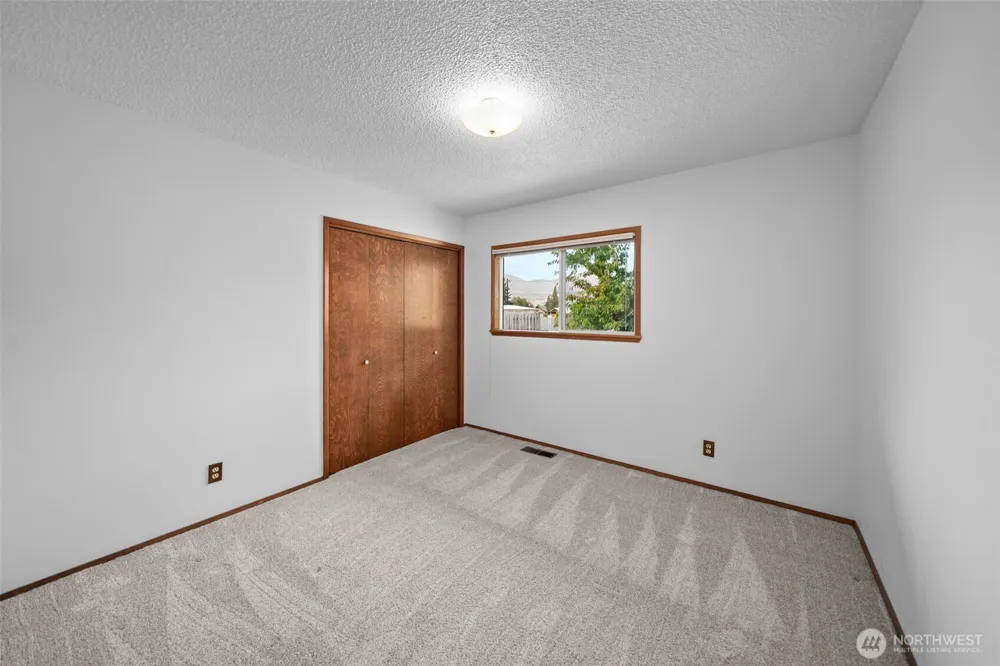 1809 Sorensen Ave Wenatchee, WA 98801