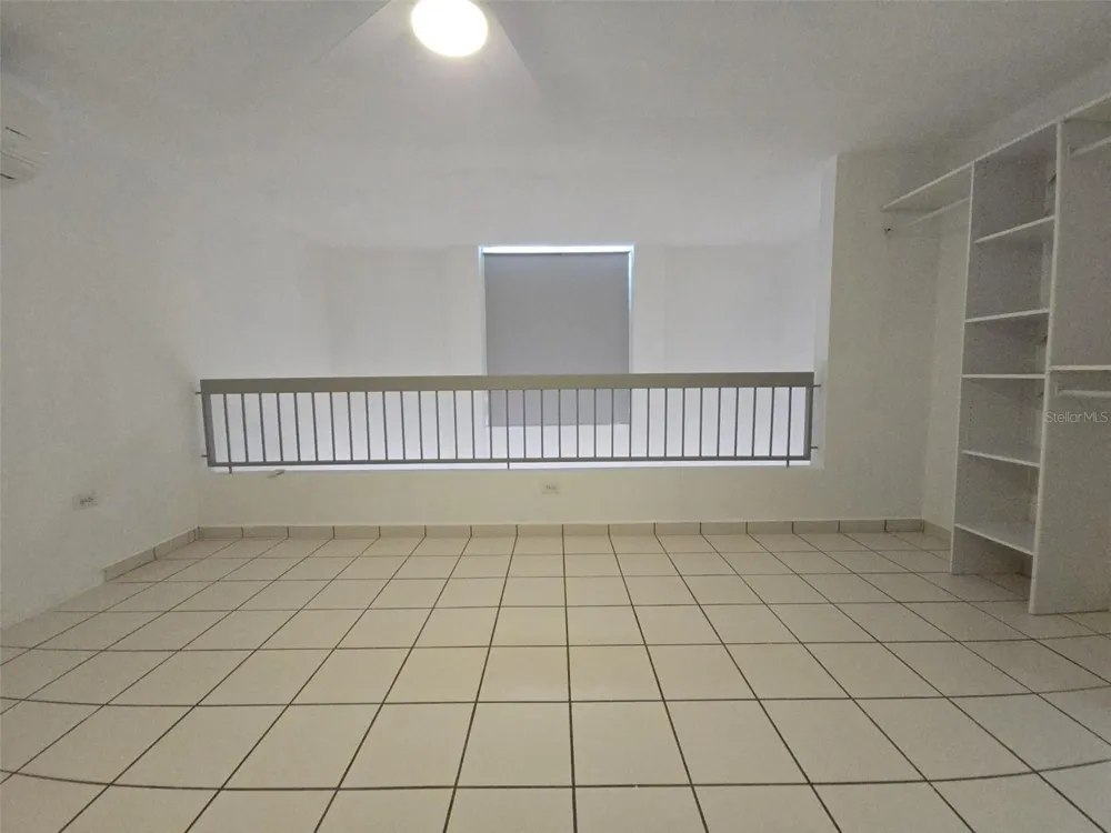 52 BULEVARD DE LOS ARBOLES San Juan, PR 00926