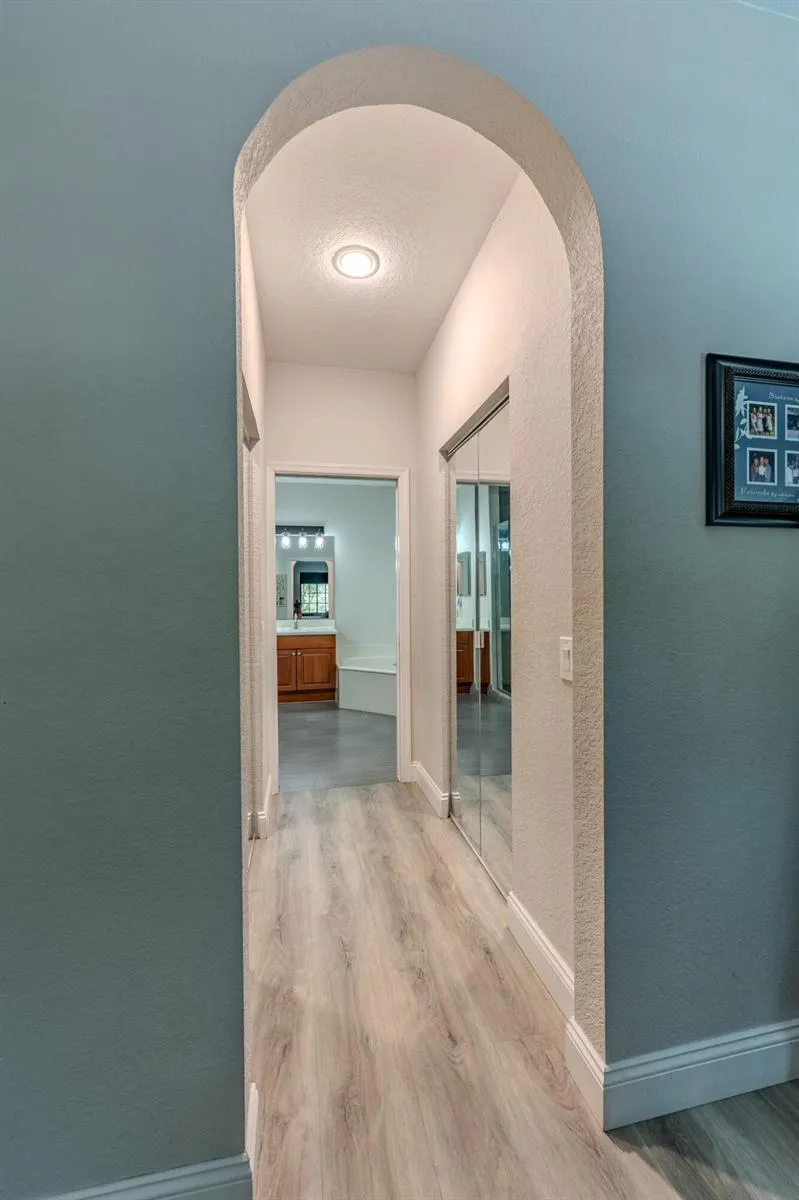 1639 PASSION VINE CIRCLE #16-4 Weston, FL 33326