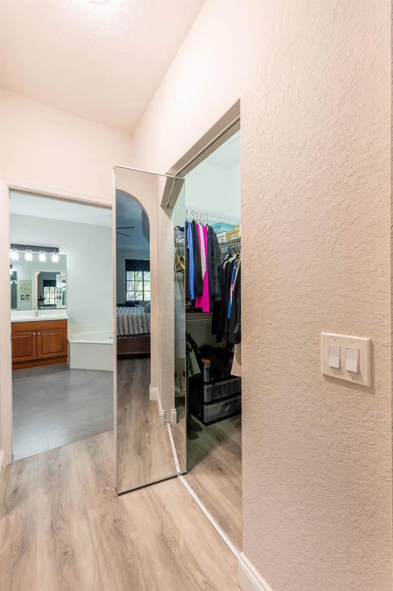 1639 PASSION VINE CIRCLE #16-4 Weston, FL 33326