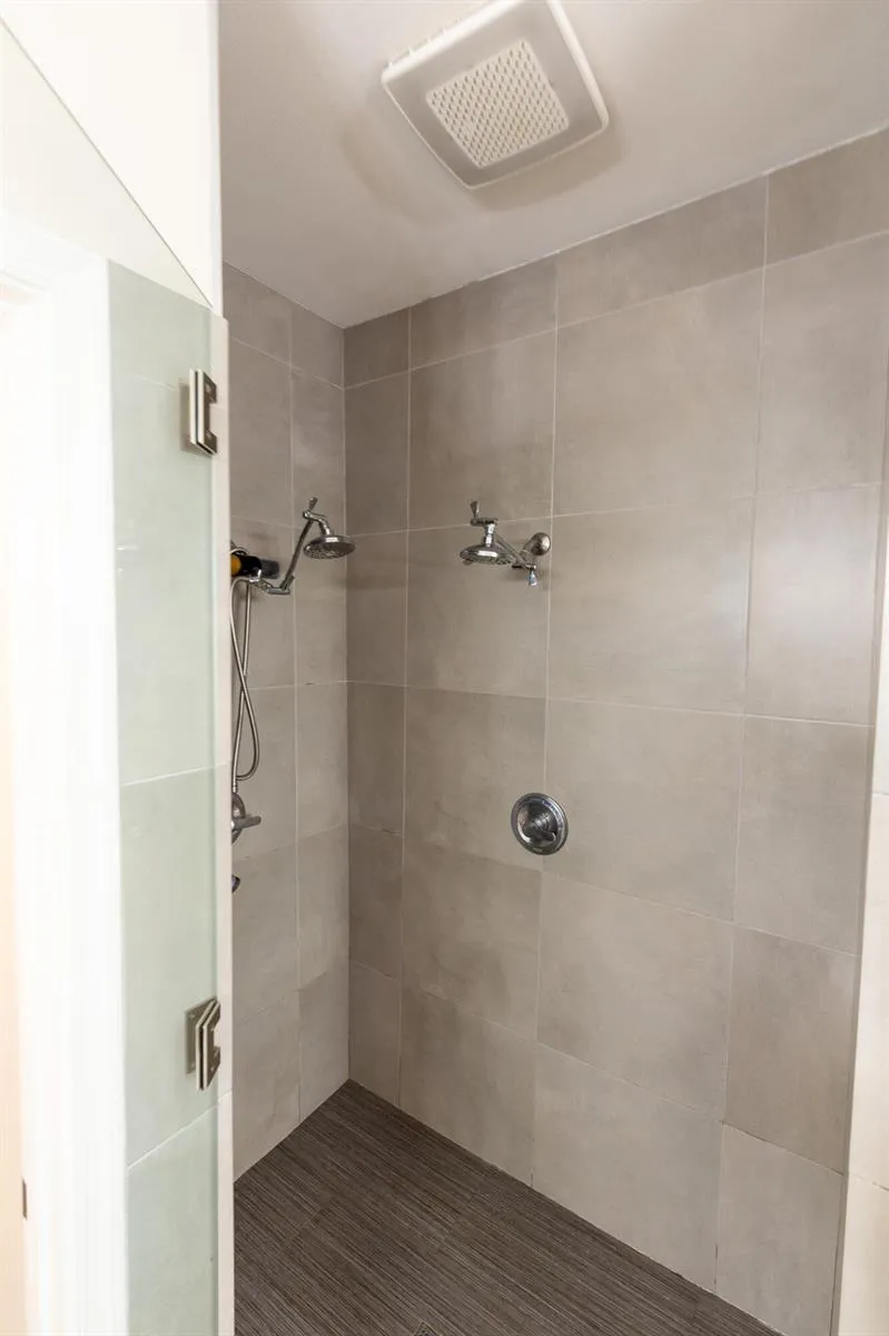 1639 PASSION VINE CIRCLE #16-4 Weston, FL 33326