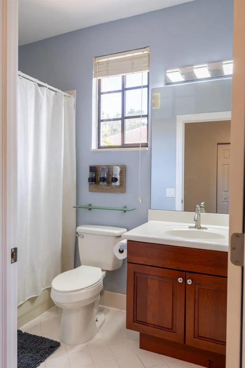 1639 PASSION VINE CIRCLE #16-4 Weston, FL 33326