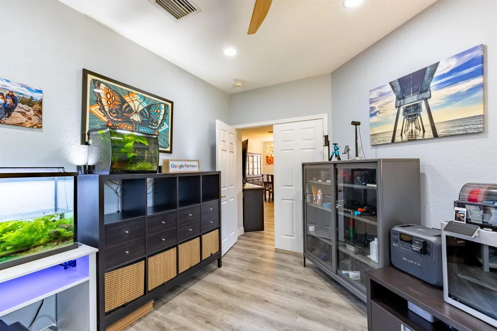 1639 PASSION VINE CIRCLE #16-4 Weston, FL 33326