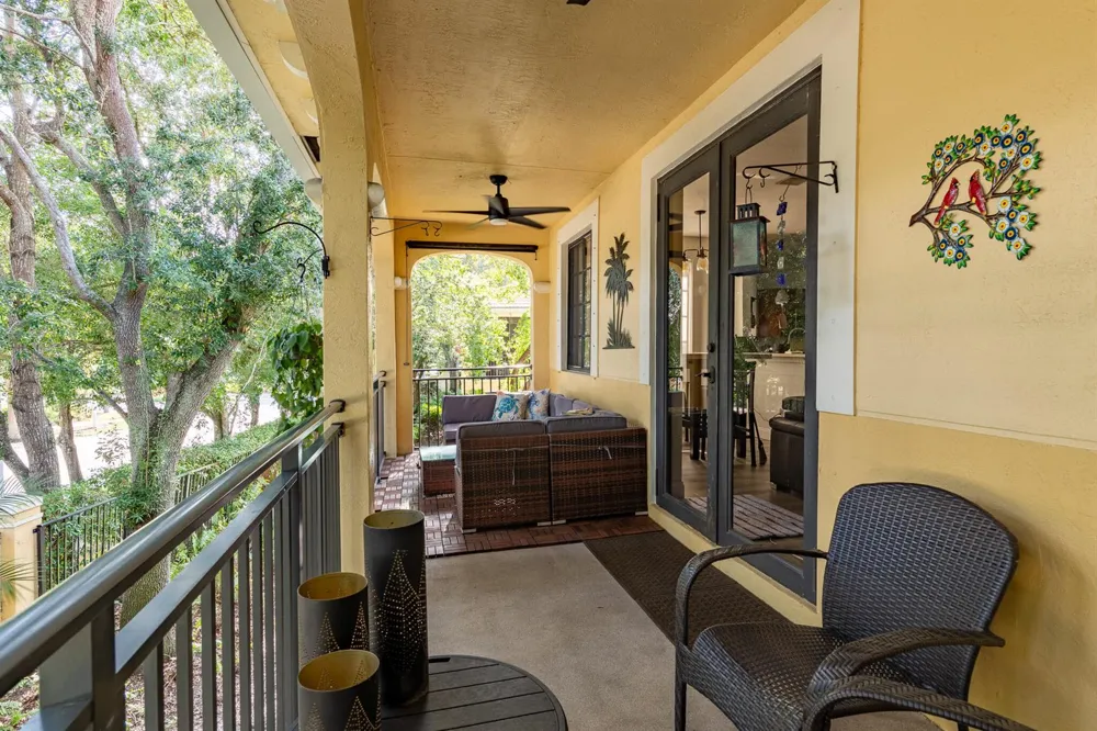 1639 PASSION VINE CIRCLE #16-4 Weston, FL 33326
