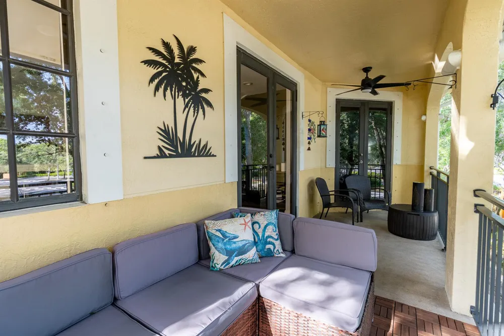1639 PASSION VINE CIRCLE #16-4 Weston, FL 33326