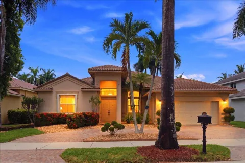 2458 Greenbrier Court