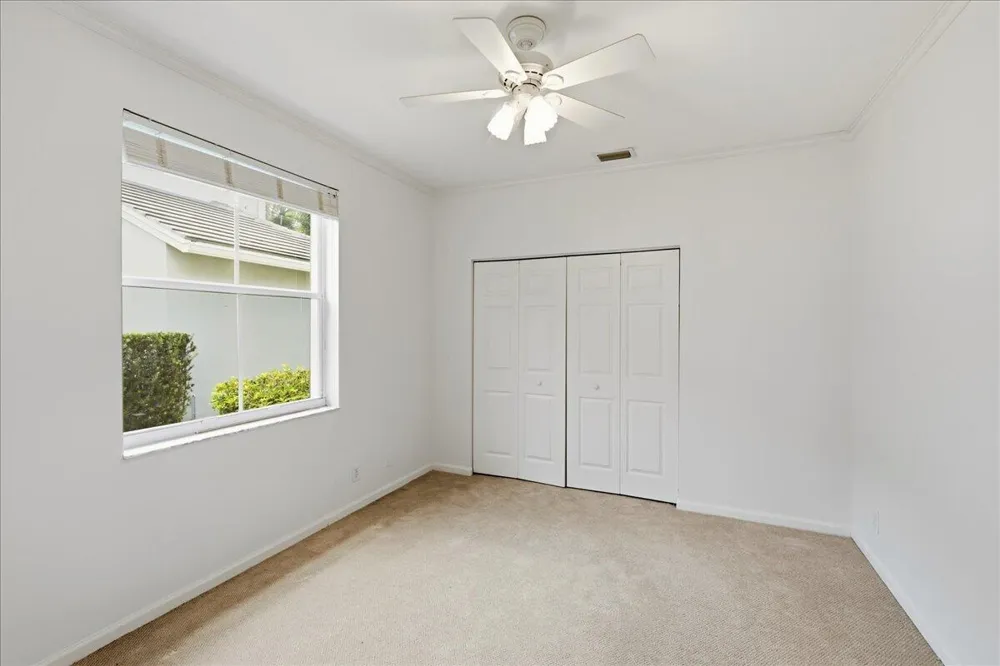 2458 Greenbrier Court Weston, FL 33327