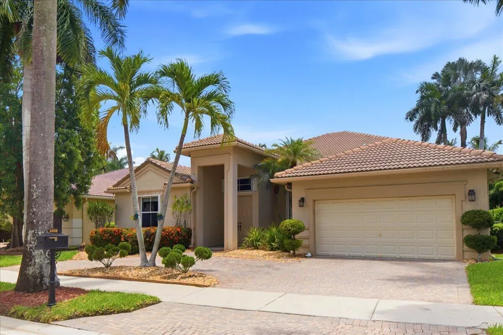 2458 Greenbrier Court Weston, FL 33327