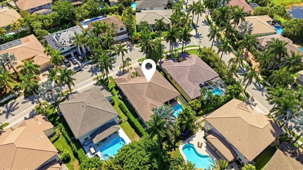 2458 Greenbrier Court Weston, FL 33327