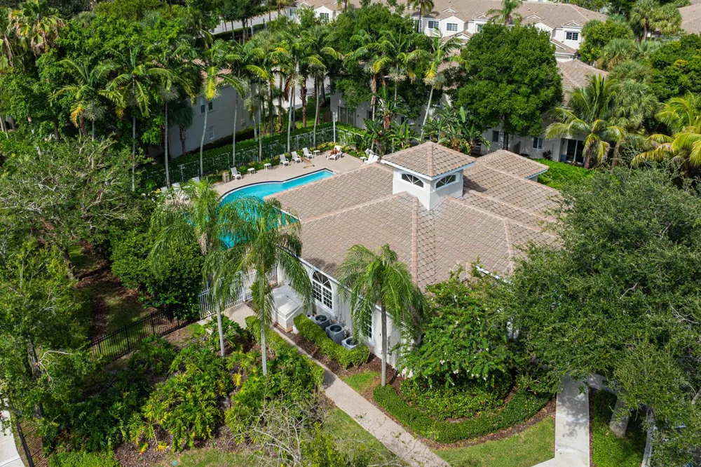 4859 NW 58TH Manor Coconut Creek, FL 33073