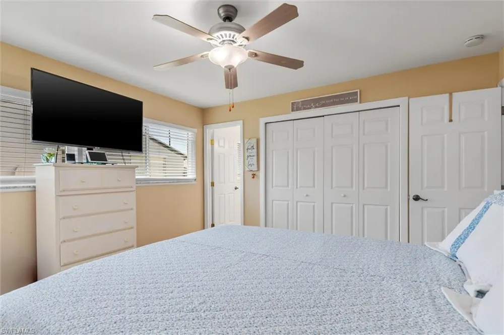 18579 Robinson Avenue Port Charlotte, FL 33948