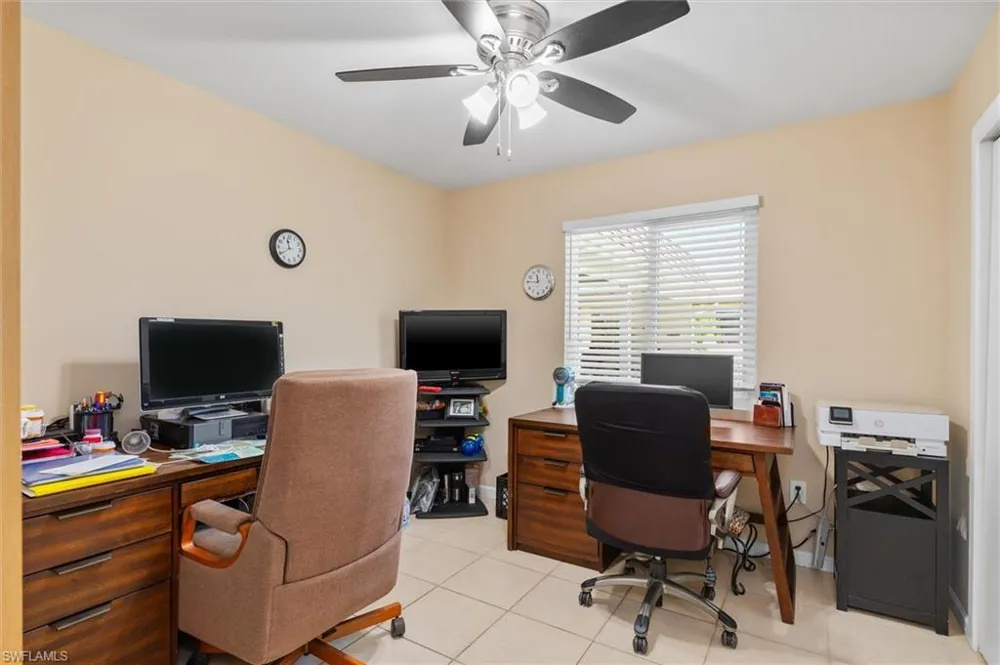 18579 Robinson Avenue Port Charlotte, FL 33948