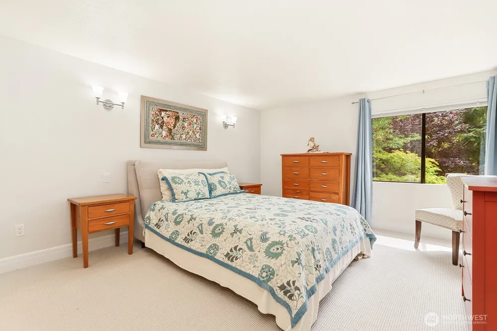 1130 5th Avenue S #201 Edmonds, WA 98020