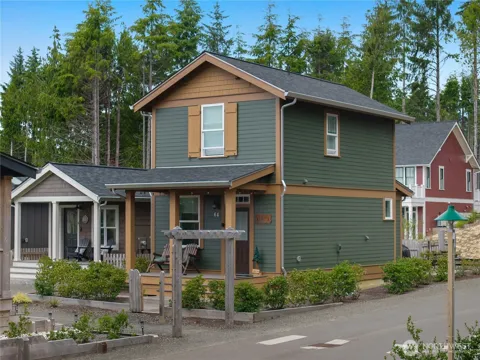 64 Bungalow Loop