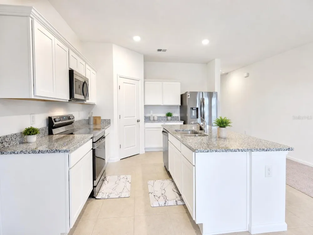 2150 GOLD DUST DRIVE Clermont, FL 34715