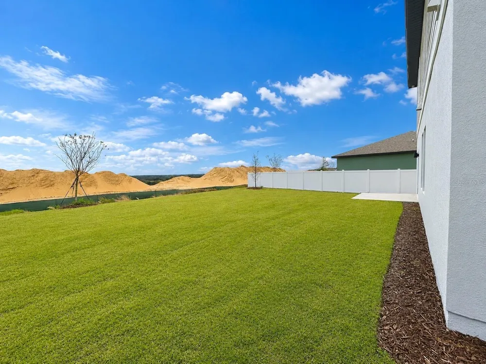 2150 GOLD DUST DRIVE Clermont, FL 34715