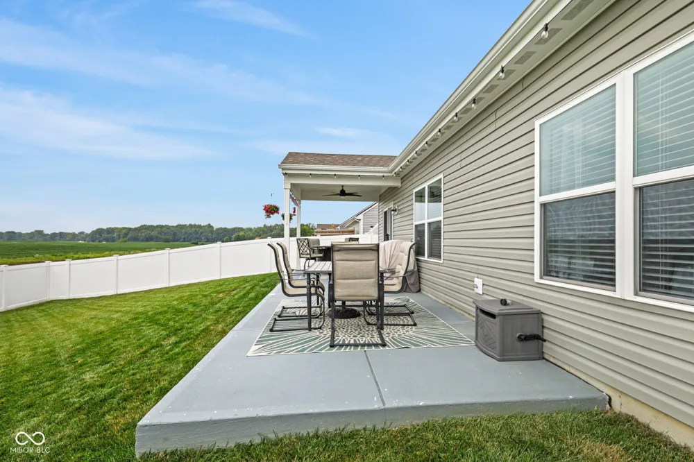 952 Borealis Drive Franklin, IN 46131