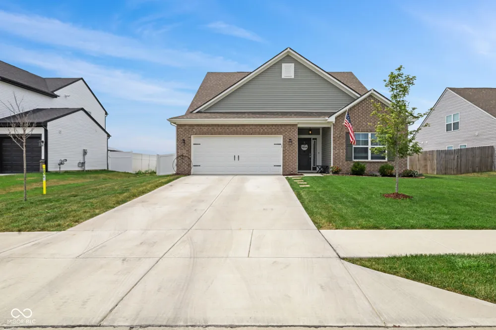 952 Borealis Drive Franklin, IN 46131