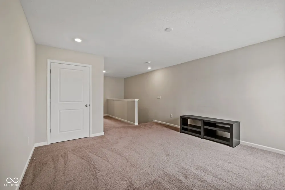 952 Borealis Drive Franklin, IN 46131