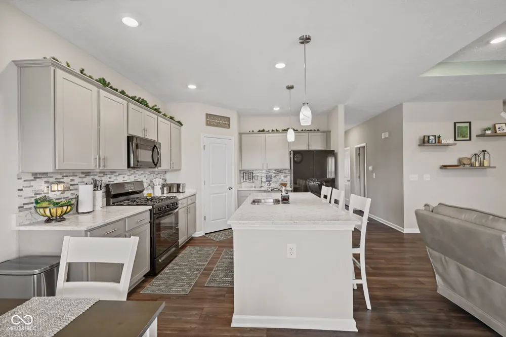 952 Borealis Drive Franklin, IN 46131
