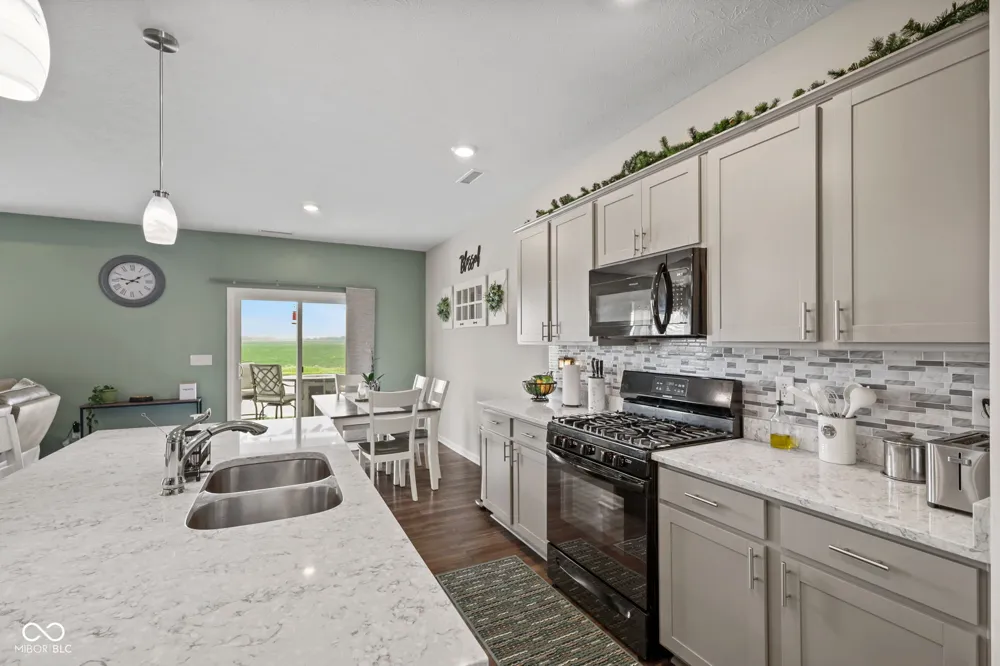 952 Borealis Drive Franklin, IN 46131
