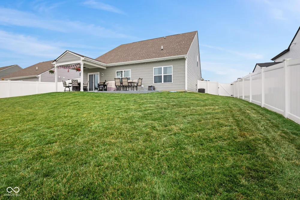 952 Borealis Drive Franklin, IN 46131