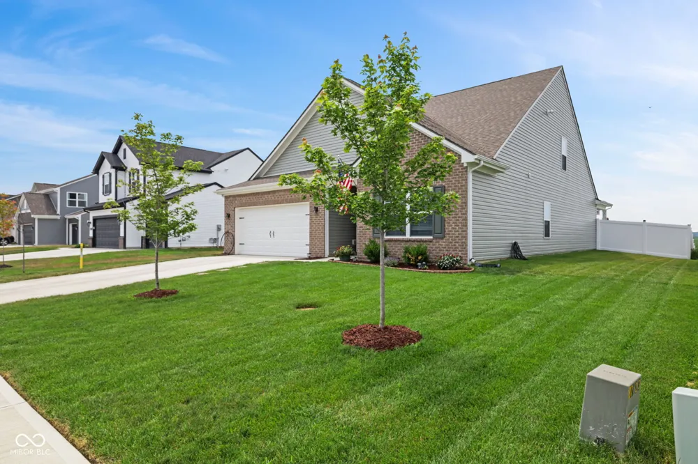 952 Borealis Drive Franklin, IN 46131