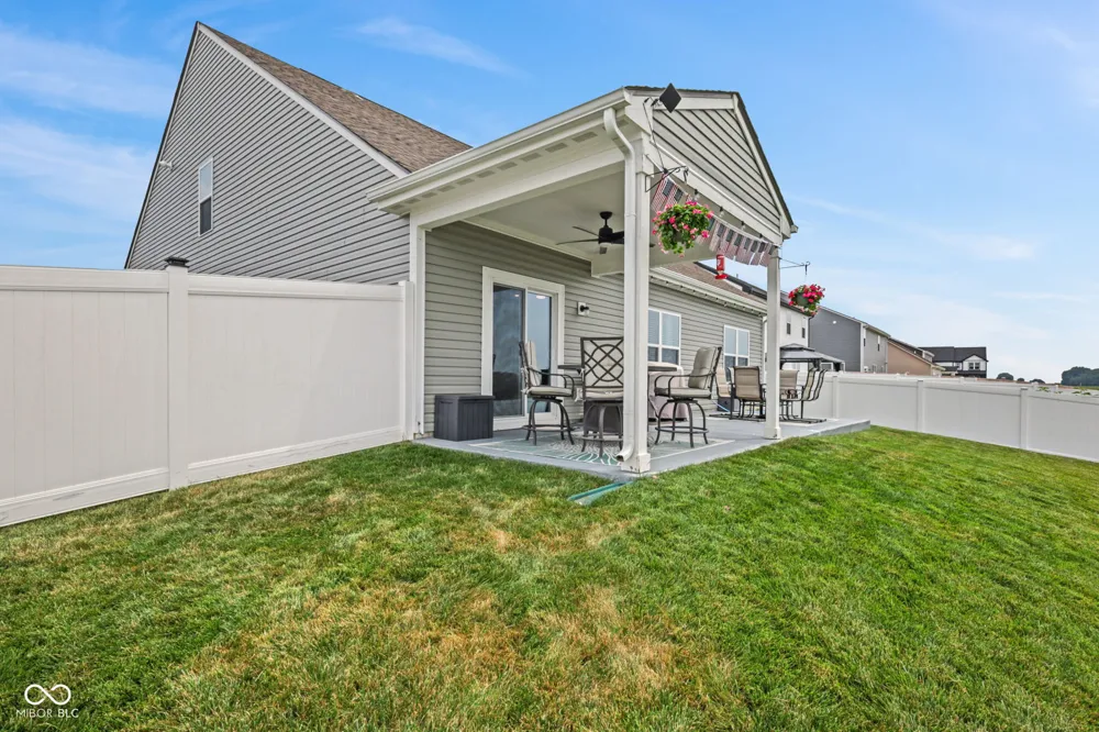 952 Borealis Drive Franklin, IN 46131