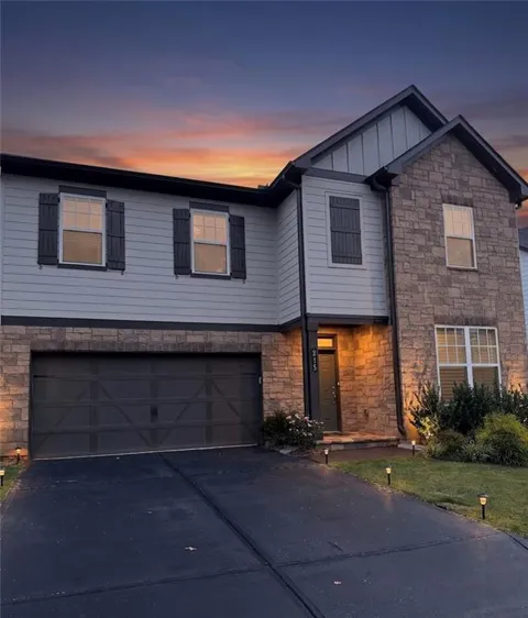 215 Foxhill Drive