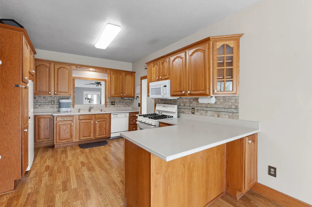 5910 Lyons Highway Adrian, MI 49221