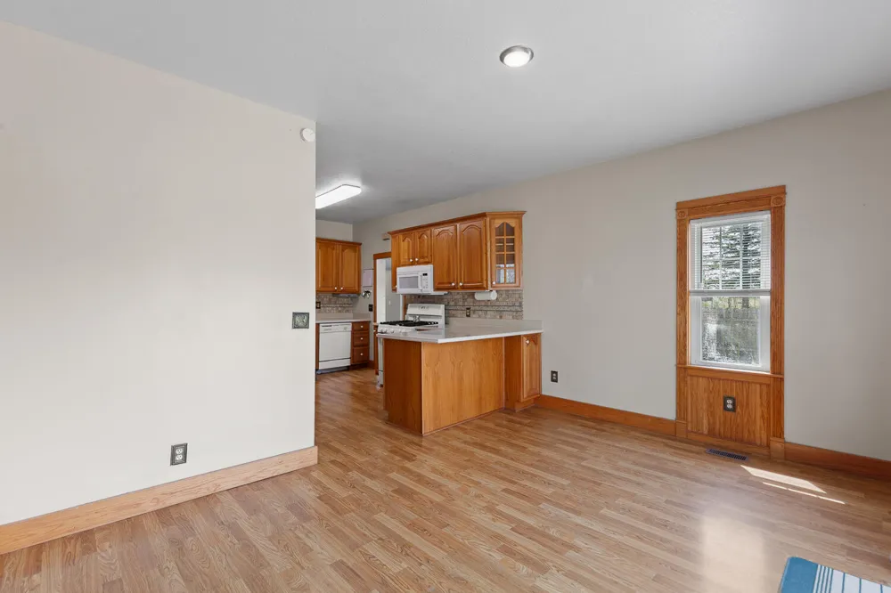 5910 Lyons Highway Adrian, MI 49221