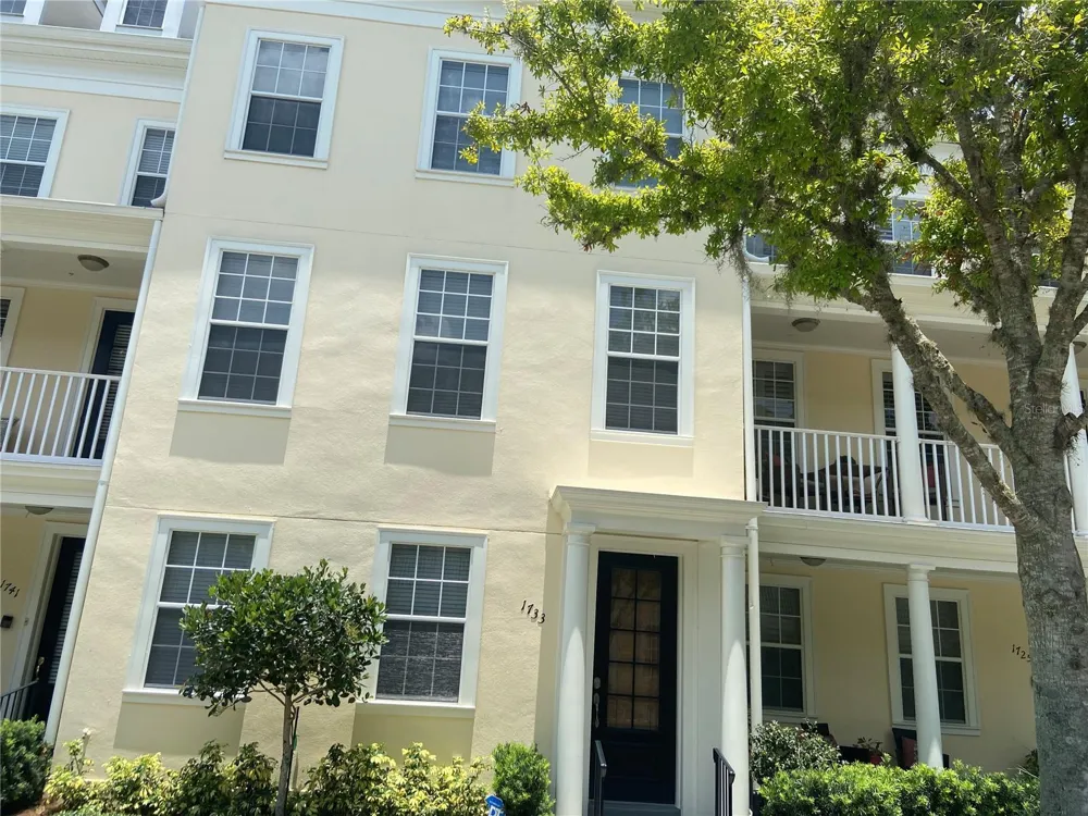1733 PROSPECT AVENUE Orlando, FL 32814
