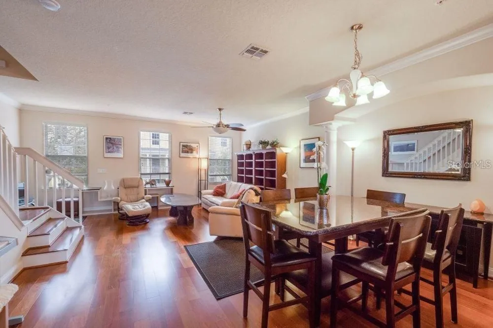 1733 PROSPECT AVENUE Orlando, FL 32814