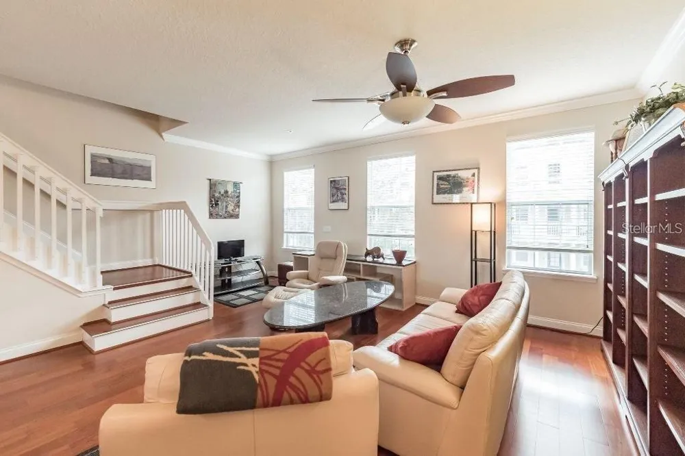 1733 PROSPECT AVENUE Orlando, FL 32814