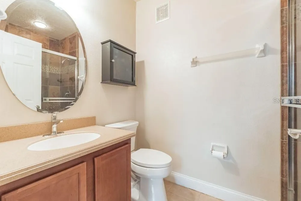 1733 PROSPECT AVENUE Orlando, FL 32814