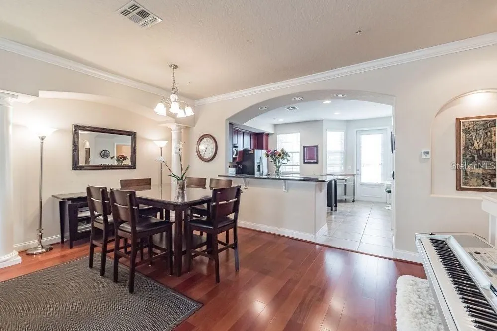 1733 PROSPECT AVENUE Orlando, FL 32814