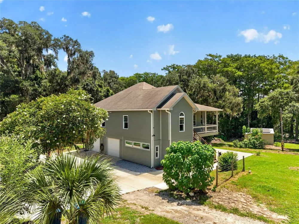 28211 MAGNON DRIVE Brooksville, FL 34601
