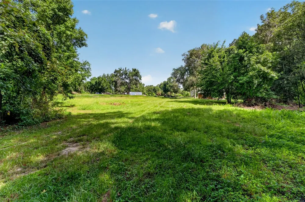 28211 MAGNON DRIVE Brooksville, FL 34601