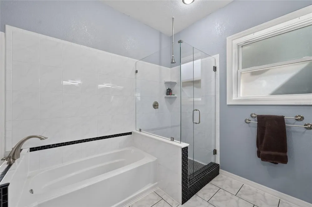 28211 MAGNON DRIVE Brooksville, FL 34601