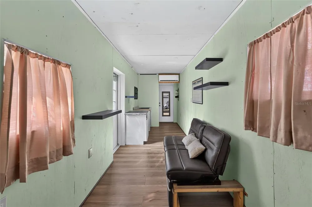 28211 MAGNON DRIVE Brooksville, FL 34601