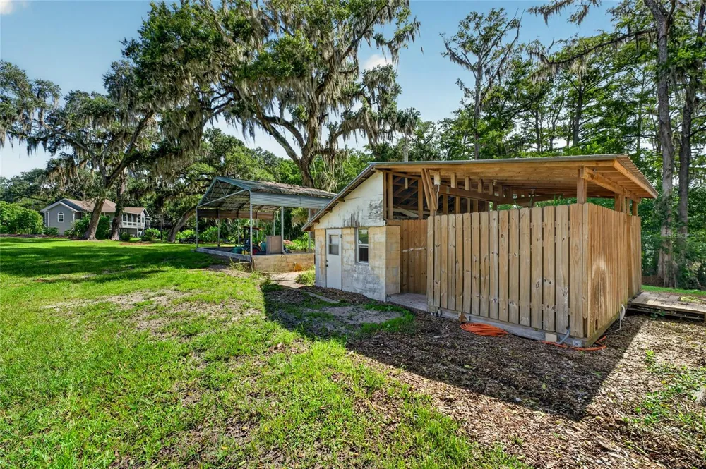 28211 MAGNON DRIVE Brooksville, FL 34601